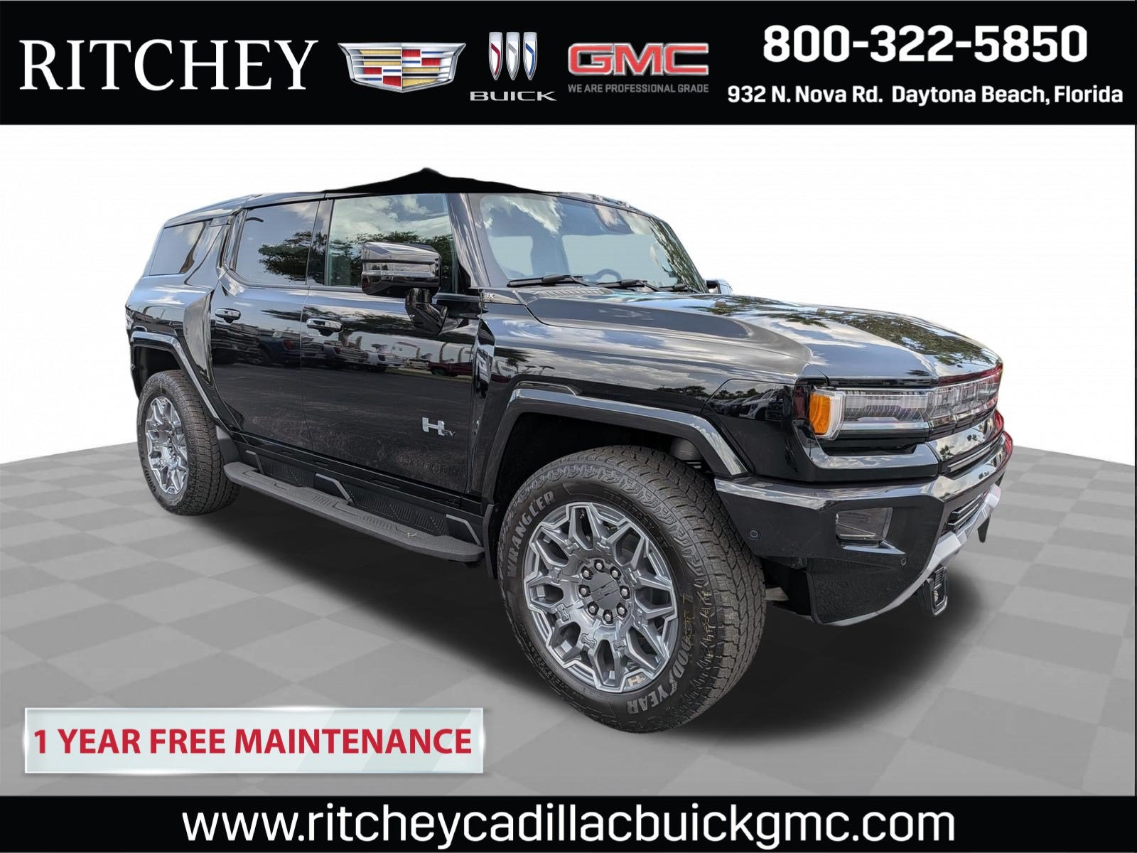 2026 GMC HUMMER EV SUV 3X in Void Black — front three-quarter view